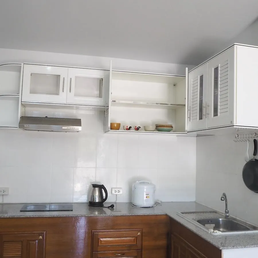 Poonsap Apartment Ban Ai Dao 2*,  Tailândia