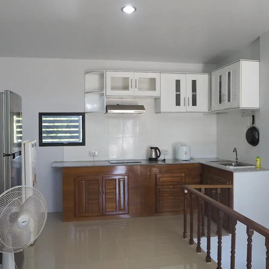 Poonsap Apartment Ban Ai Dao